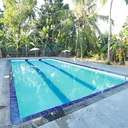 Yala Rich Lodge Tissamaharama Exterior photo