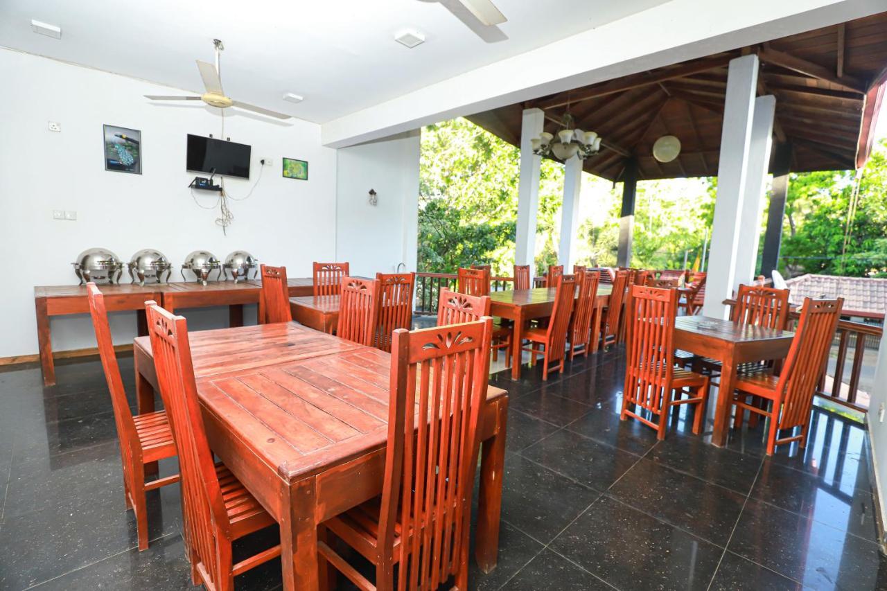 Yala Rich Lodge Tissamaharama Exterior photo
